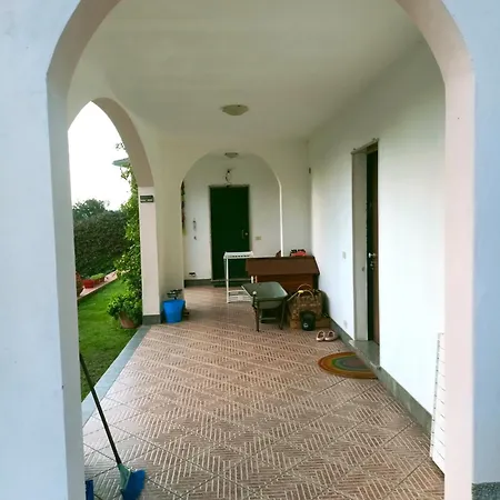 Villa Fata Morgana Nascio